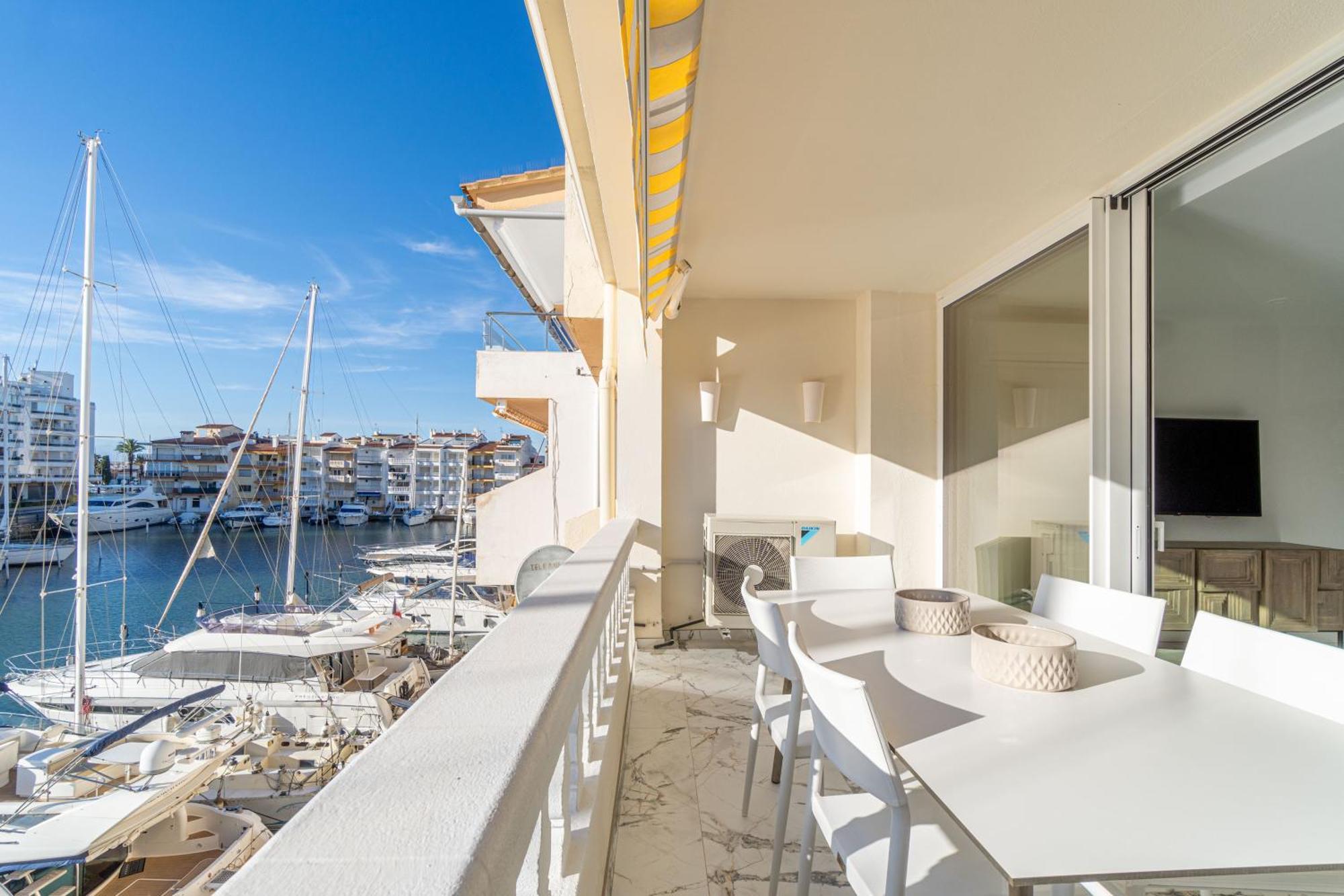 Ferienwohnung Moderno Apartamento Frente Al Canal Con Terrazas Empuriabrava Exterior foto